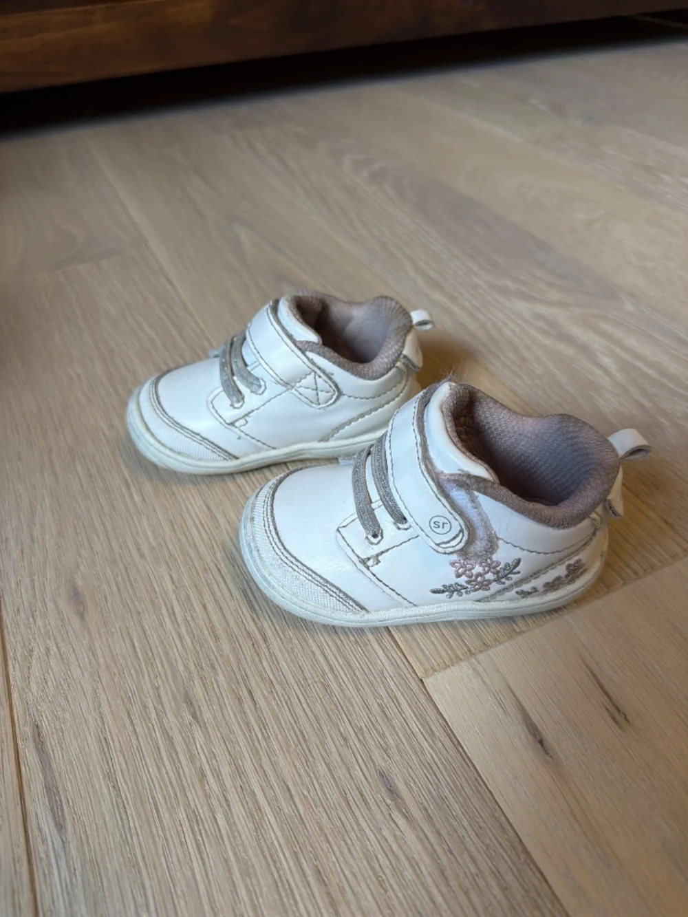 Stride rite 360 baby girl shoes US4M